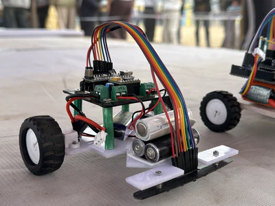 images/gallery/robothon-themazequest/4.jpg